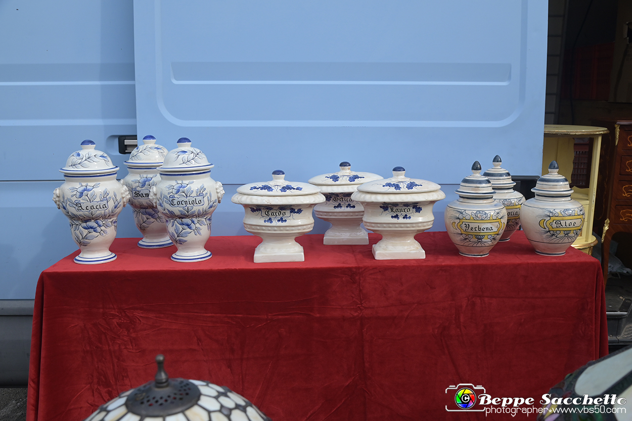 VBS_6649 - Mercatino dell'Antiquariato e dell'Hobbismo - Ottobre 2023.jpg
